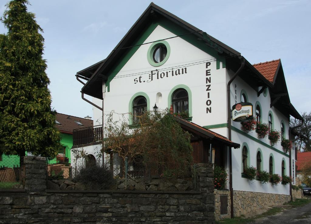 Penzion St. Florian Příbor Extérieur photo